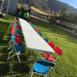 Sillas y mesas infantiles